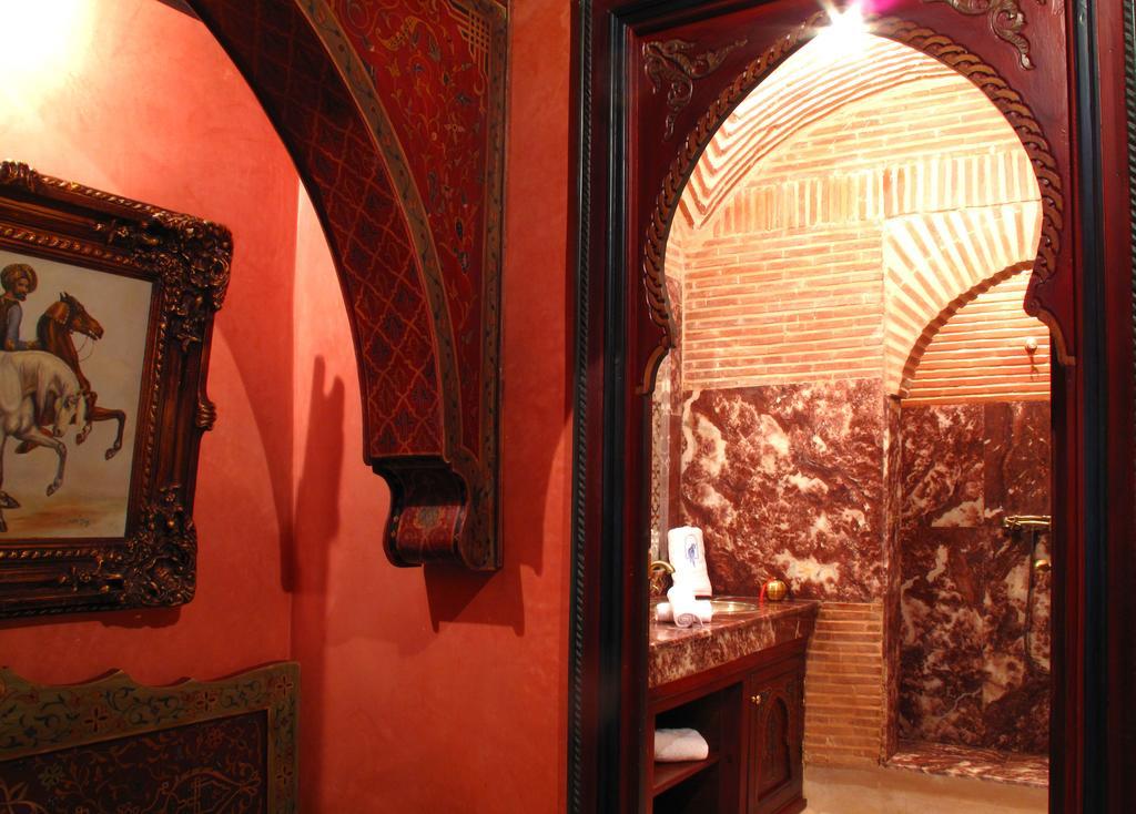 Riad Le Perroquet Bleu Suites & Spa Марракеш Екстер'єр фото